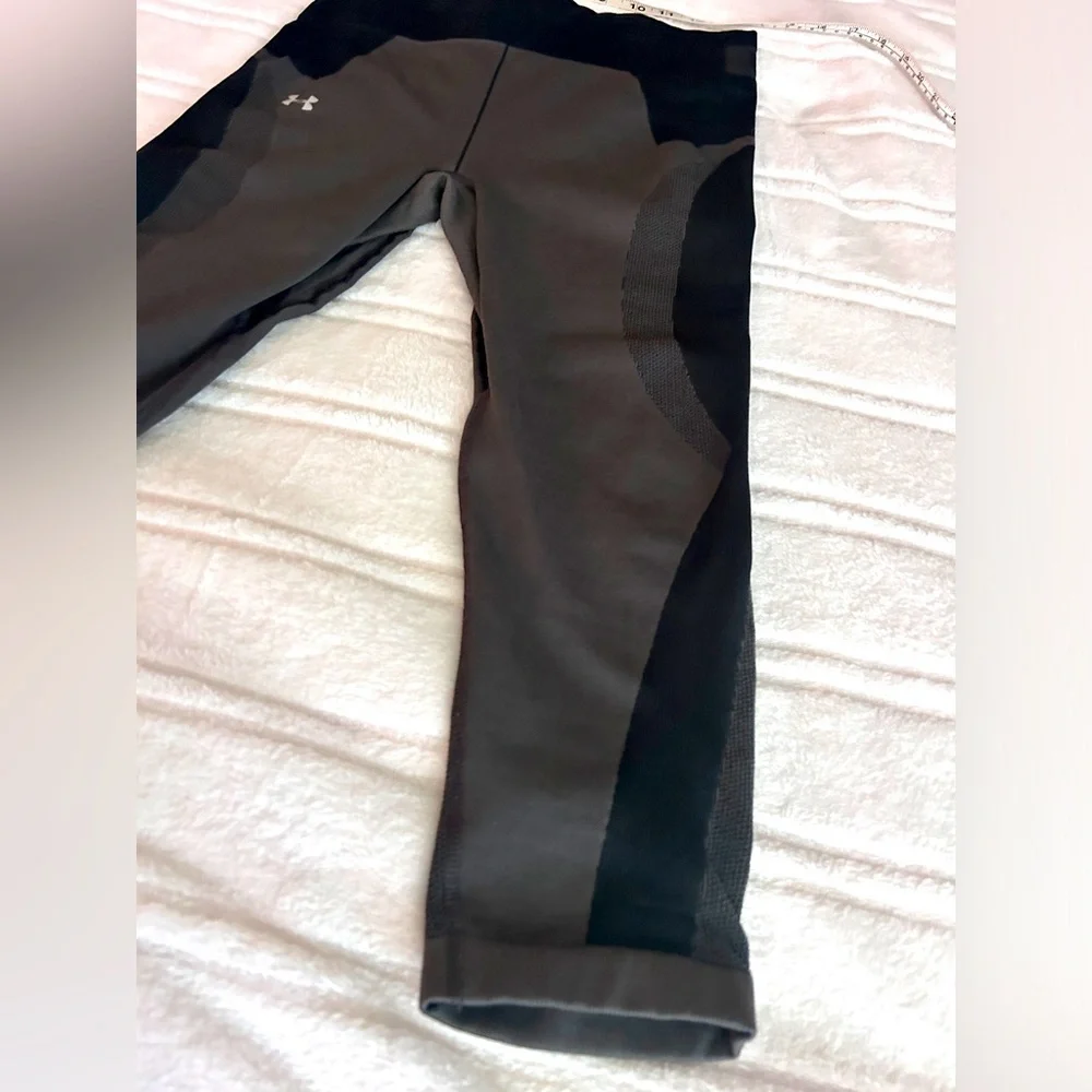 Under Armour Women’s Compression Leggings Black Gray Heatgear Workout Sz… - Picture 6 of 10